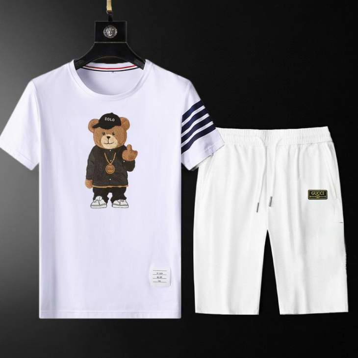 Picture of Gucci Shirt Pant Suits _SKUGucciM-3XL12yn16921525